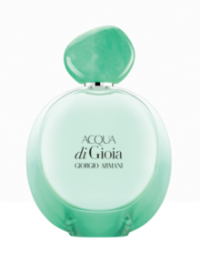 Beauty aus Italien kann mit einem Eau de Parfum vin Giorgio Armani im minfarben, runden Flakon mit Steinkappe an einen perfekten italienischen Sommer erinnern.