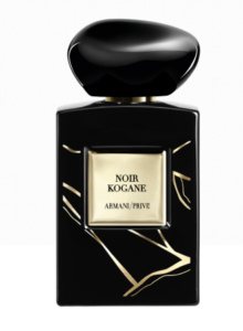Beauty aus Italien dazu zählt auch der "Noir Kogane"-Duft aus der Armani Privé Kollektion, der sich in schwarz mit goldfarbenem Emblem und Golddetails zeigt.