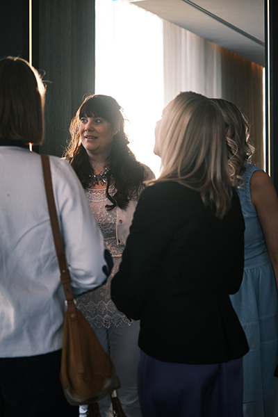 Mabel Neumann und Nicola Le Vourch