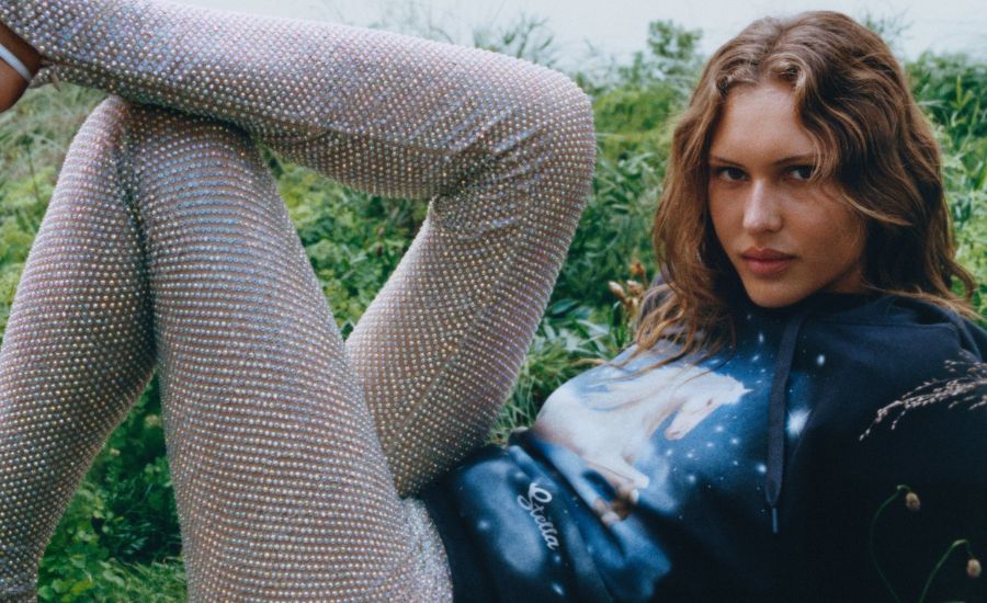 So sieht die H&M x Stella McCartney Kollektion aus. Foto: Courtesy of H&M