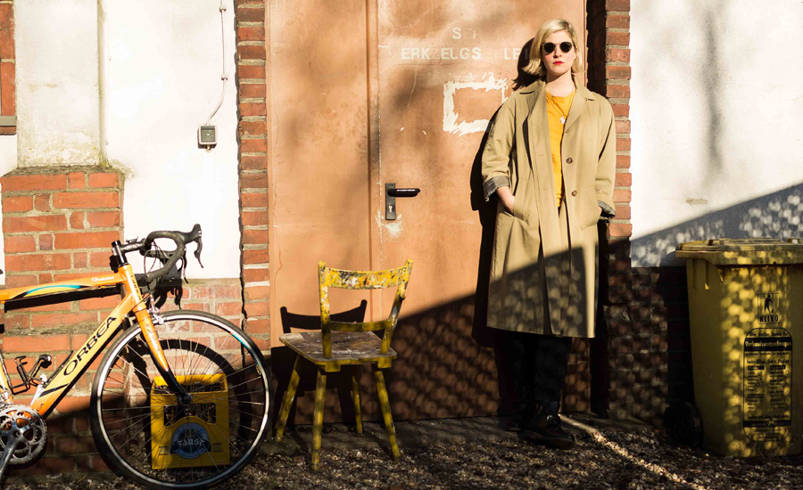 Porträt der Künstlerin Jana Schröder