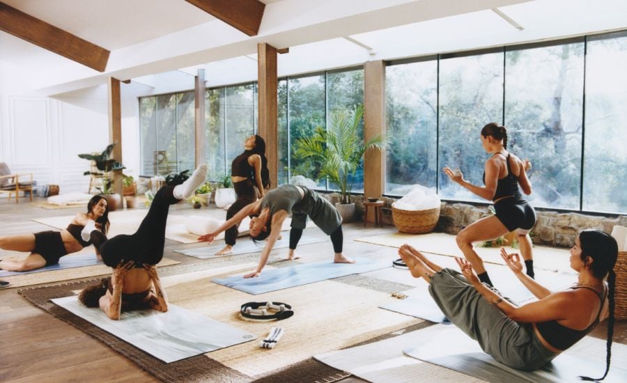 Hier kommen die Sportmode-Trends des Sommers 2026. Foto: PR, Lululemon