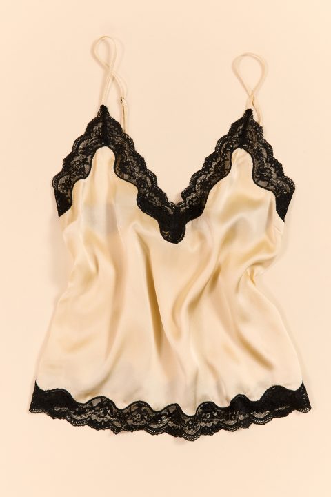 20251210_LOVE_STORIES_x_ROTATE_01_032