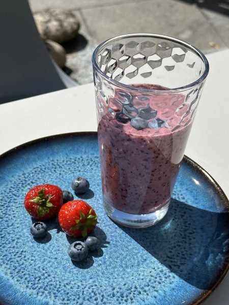 Zubereiteter Beeren-Smoothie