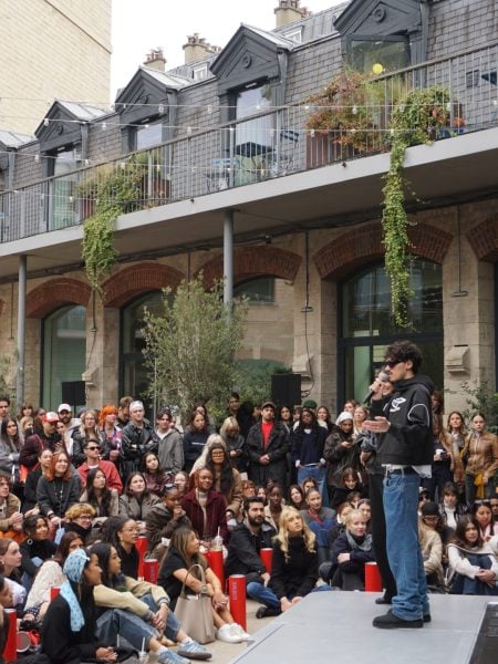 Lyas bei La Watch Party in Paris 2025