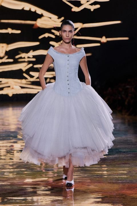 Chanel SS27 in Paris