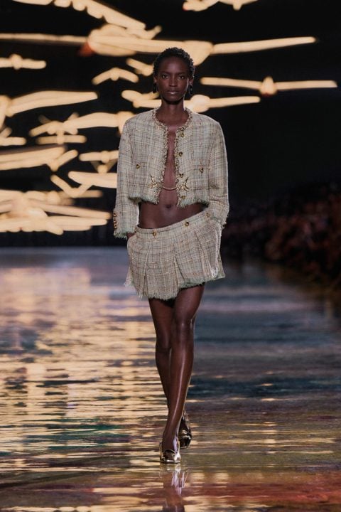 Chanel SS27 in Paris